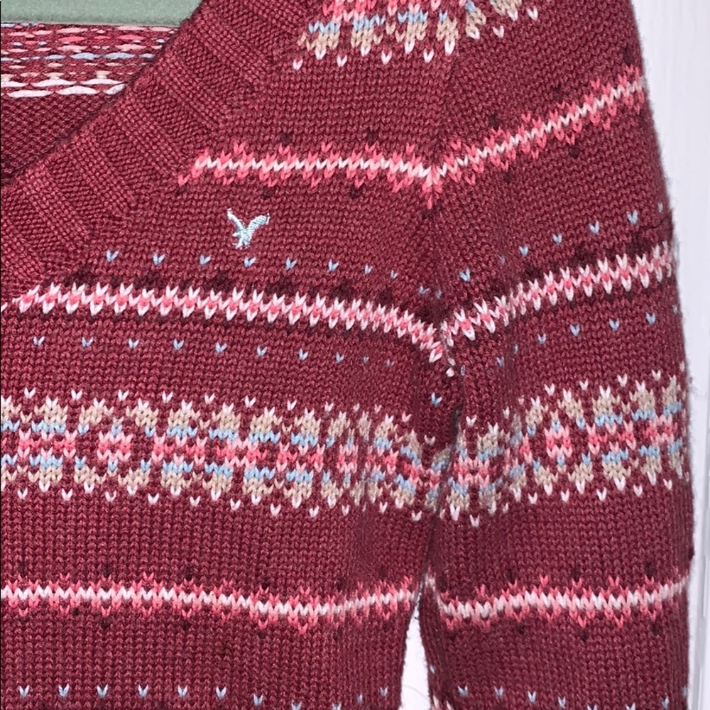 American Eagle Patterned V-Neck Sweater - image 3